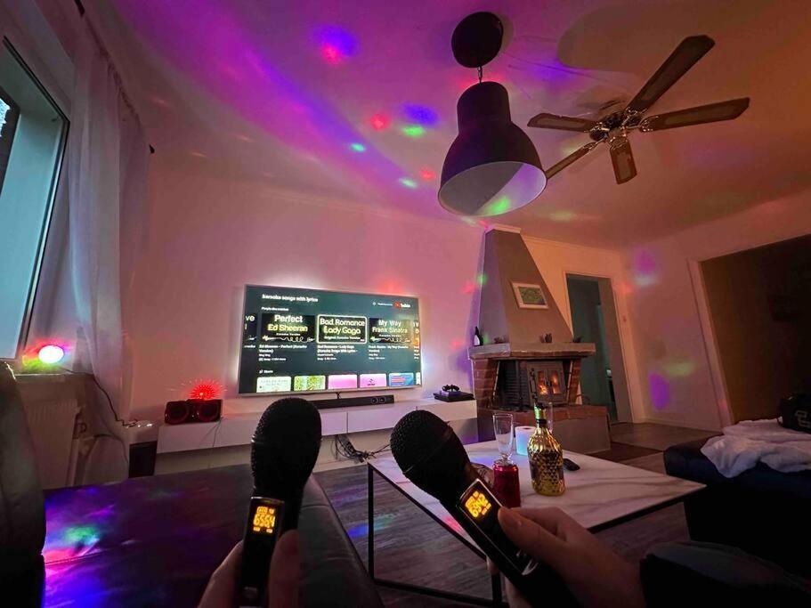 Modernt & Rymligt Sommarhus Pa Landet- Bubbelpool Eskilstuna Exterior foto